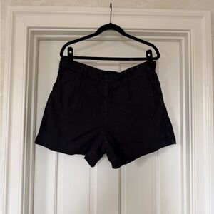 Frank & Eileen Black Women's Linen Shorts
